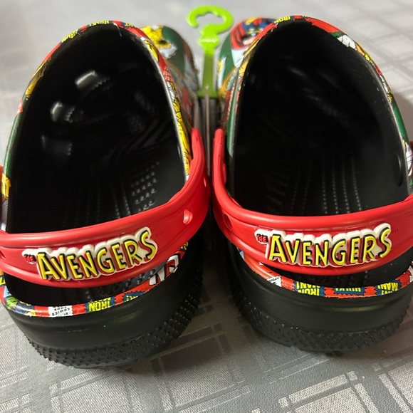 THE AVENGERS CLOGS FOR ADULTS BY CROCS - Picture 7 of 7
